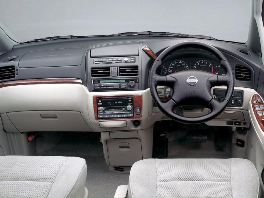  Nissan Bassara 2001 года  (фото 3 из 8)